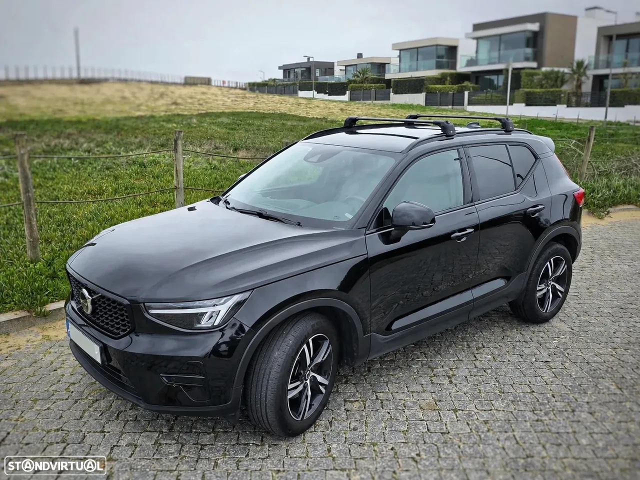 Volvo XC 40 1.5 T2 Plus Dark Auto