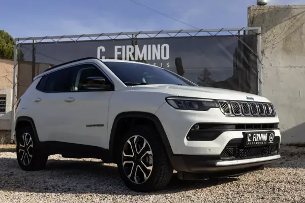 Jeep Compass 2022 1.3 TG 4Xe Automático Limited Navigator