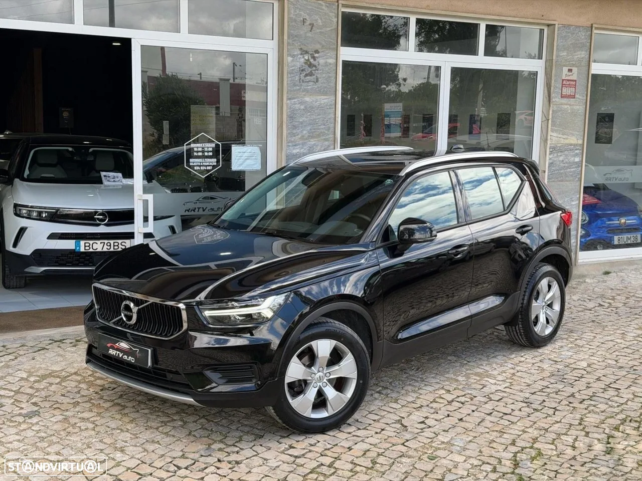 Volvo XC 40 2.0 D3 Momentum Plus