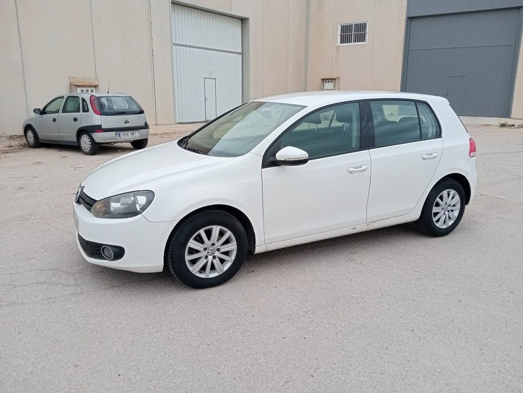 VOLKSWAGEN Golf Golf 1.6TDI CR Advance BMT DSG 105