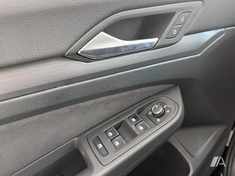 VOLKSWAGEN Golf Golf 1.5 eTSI Life DSG 96kW