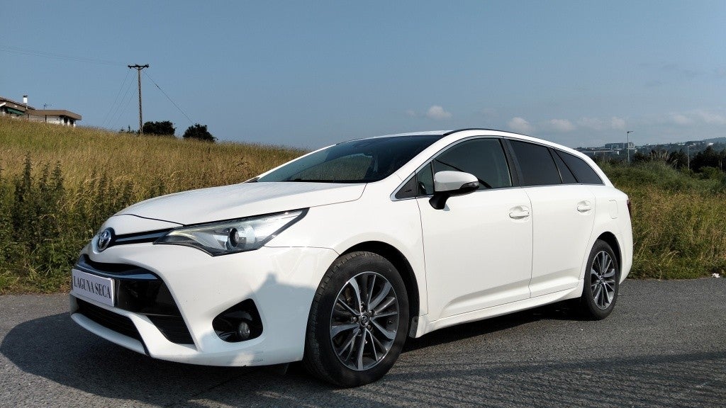 TOYOTA Avensis Avensis TS 150D Advance