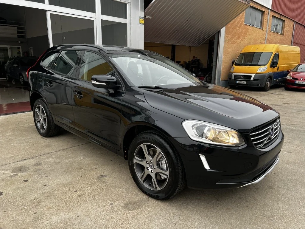 VOLVO XC60 XC60 D3 Kinetic 136
