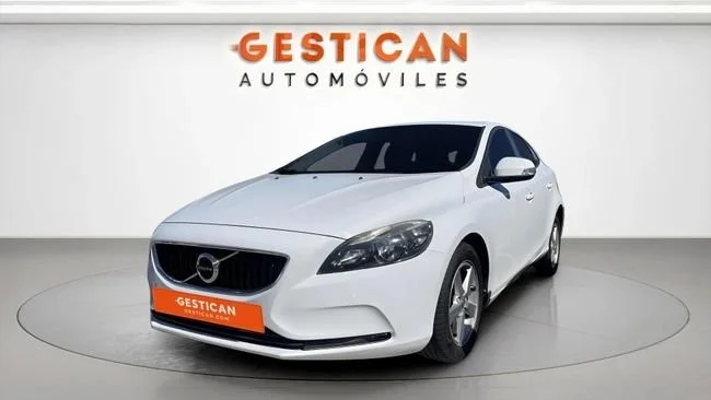VOLVO V40 V40 T2 Momentum