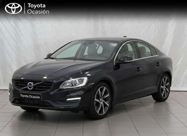 VOLVO S60 D3 MOMENTUM AUT