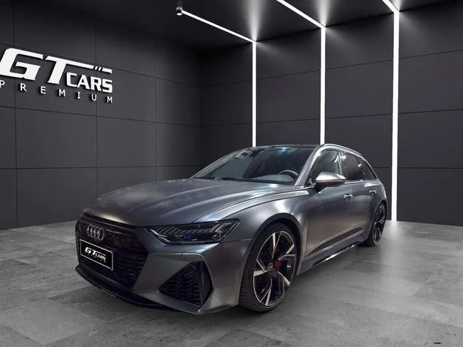 AUDI A6 RS 6 Avant TFSI Quattro