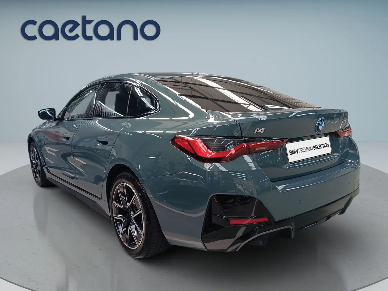 BMW i4