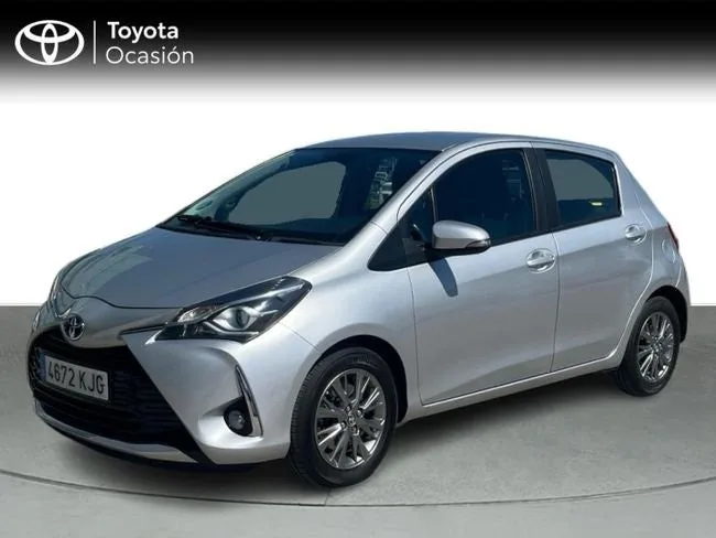 TOYOTA Yaris Yaris 100H 1.5 Active