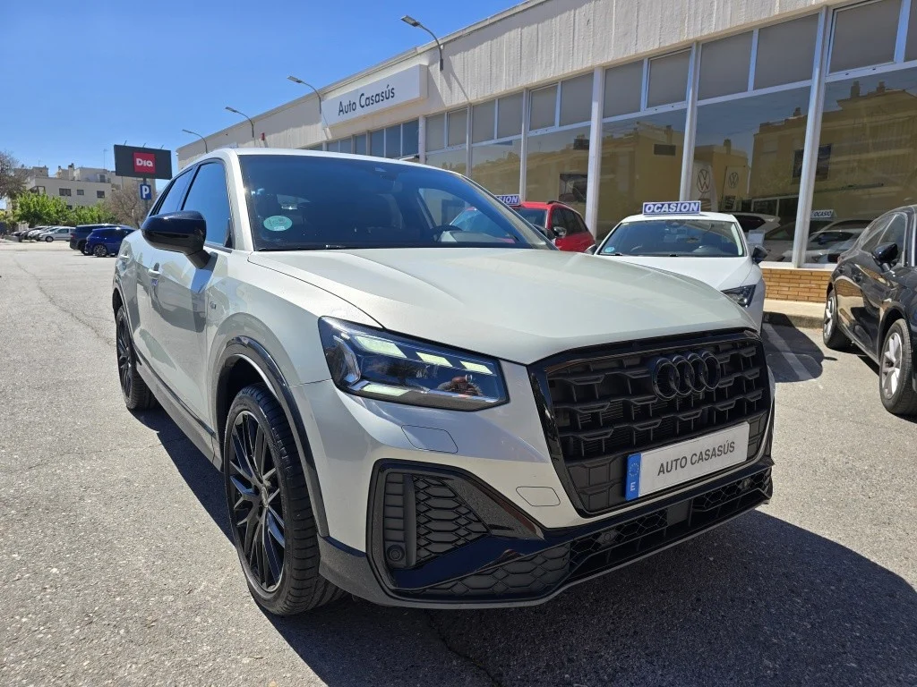 AUDI Q2 Q2 35 TFSI Black line edition S tronic 110kW
