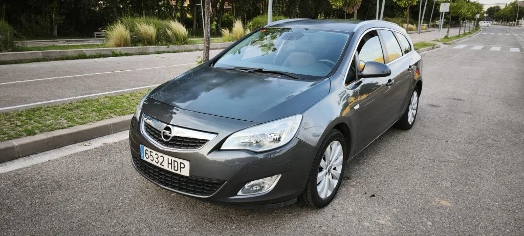 OPEL Astra Astra ST 1.4 T Cosmo