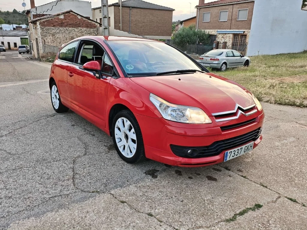 CITROEN C4 C4 Coupé 1.6HDI by Loeb 110