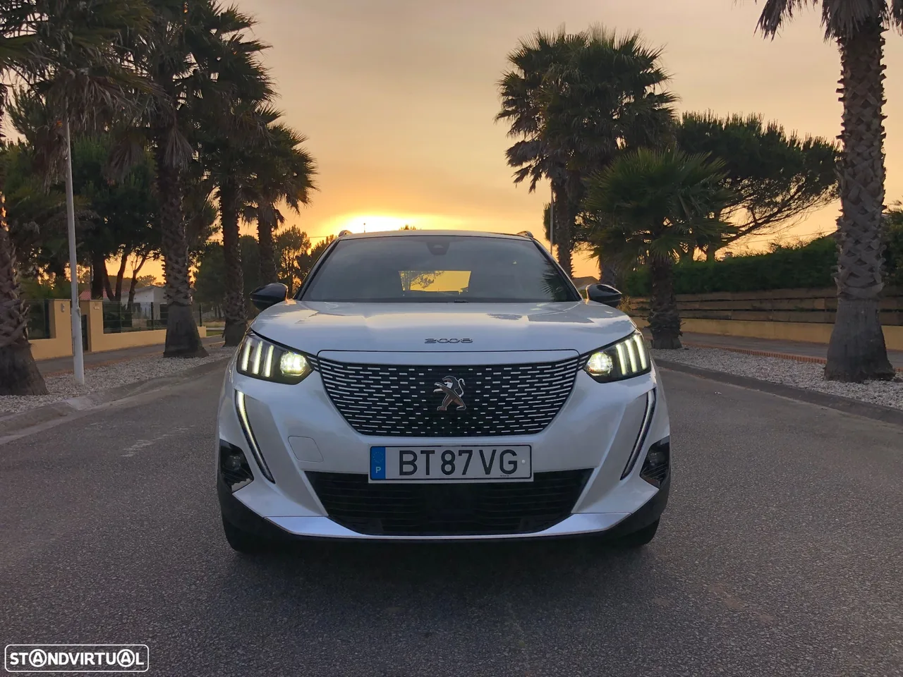 Peugeot e-2008 GT+