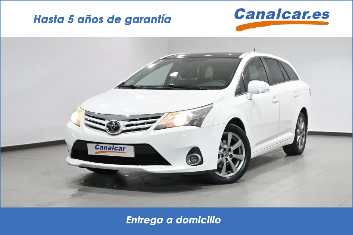 Toyota Avensis Sedán 120D Executive
