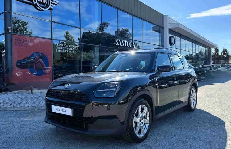 MINI - Mini Countryman - Mini Countryman E Essential XS