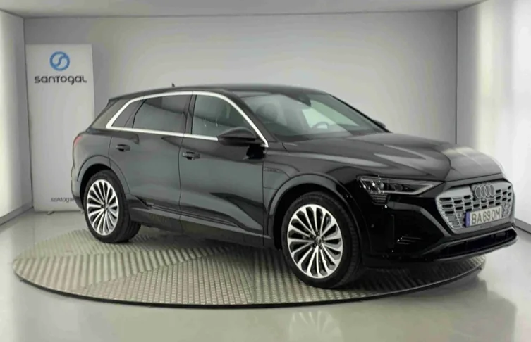 AUDI - Q8 e-tron - Q8 50 quattro S line