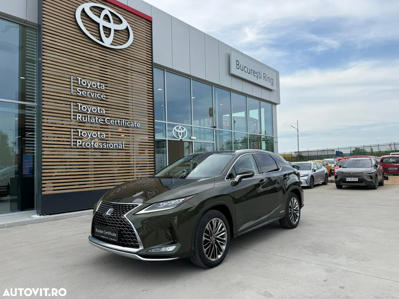 Lexus Seria RX 450h 2020