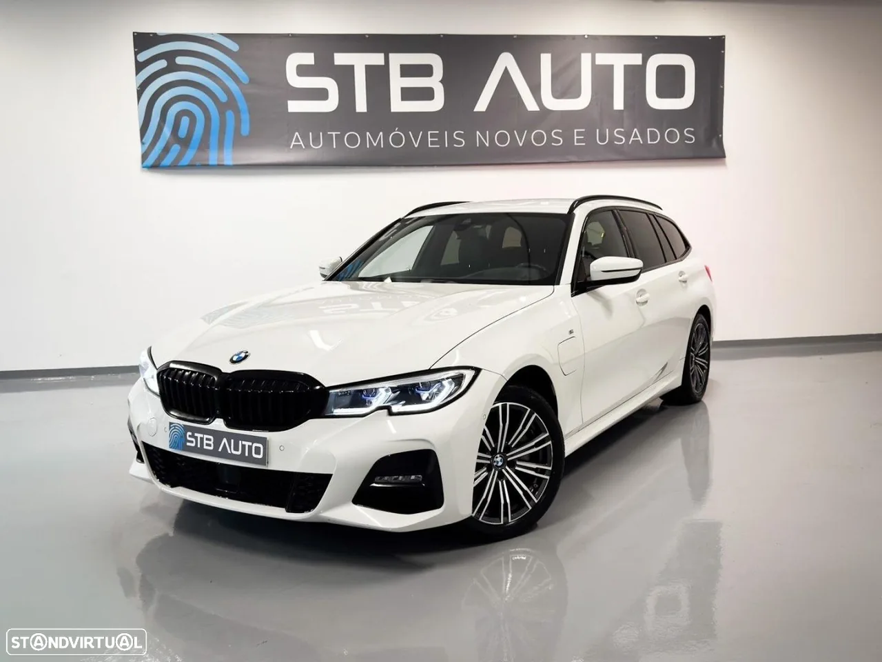 BMW 320