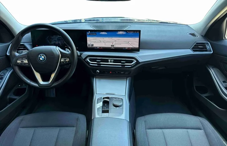 BMW - Série 3 - 320 e Touring Auto