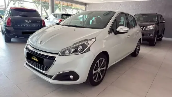 Peugeot 208 2017 Puretech 82 Start Stop Allure