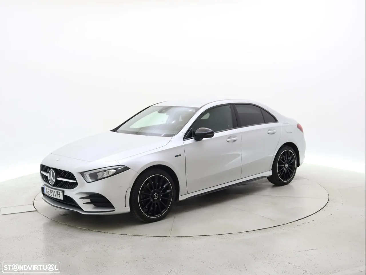 Mercedes-Benz A 250 Limousine e AMG Line