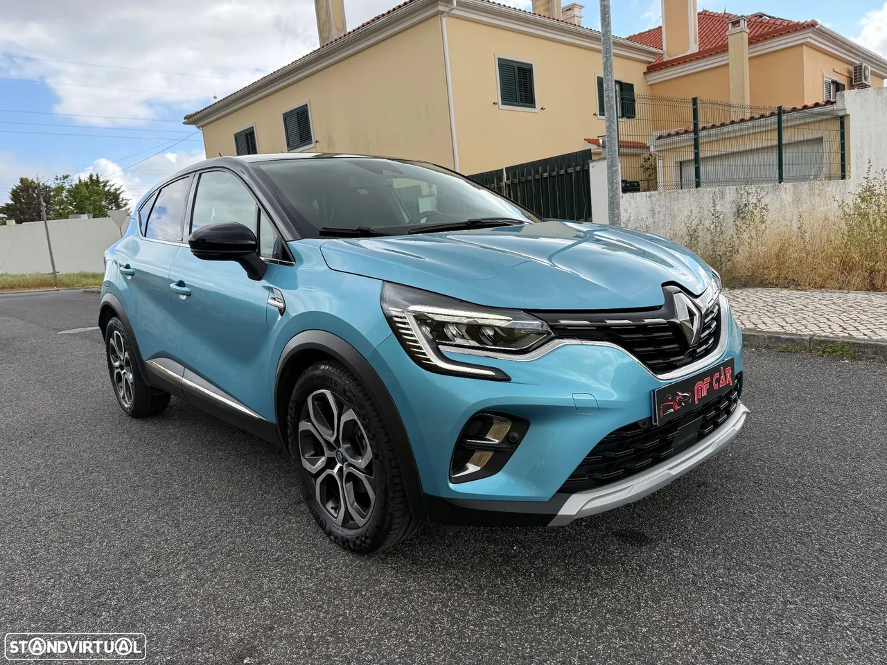 Renault Captur 1.6 E-Tech Plug-In Intens
