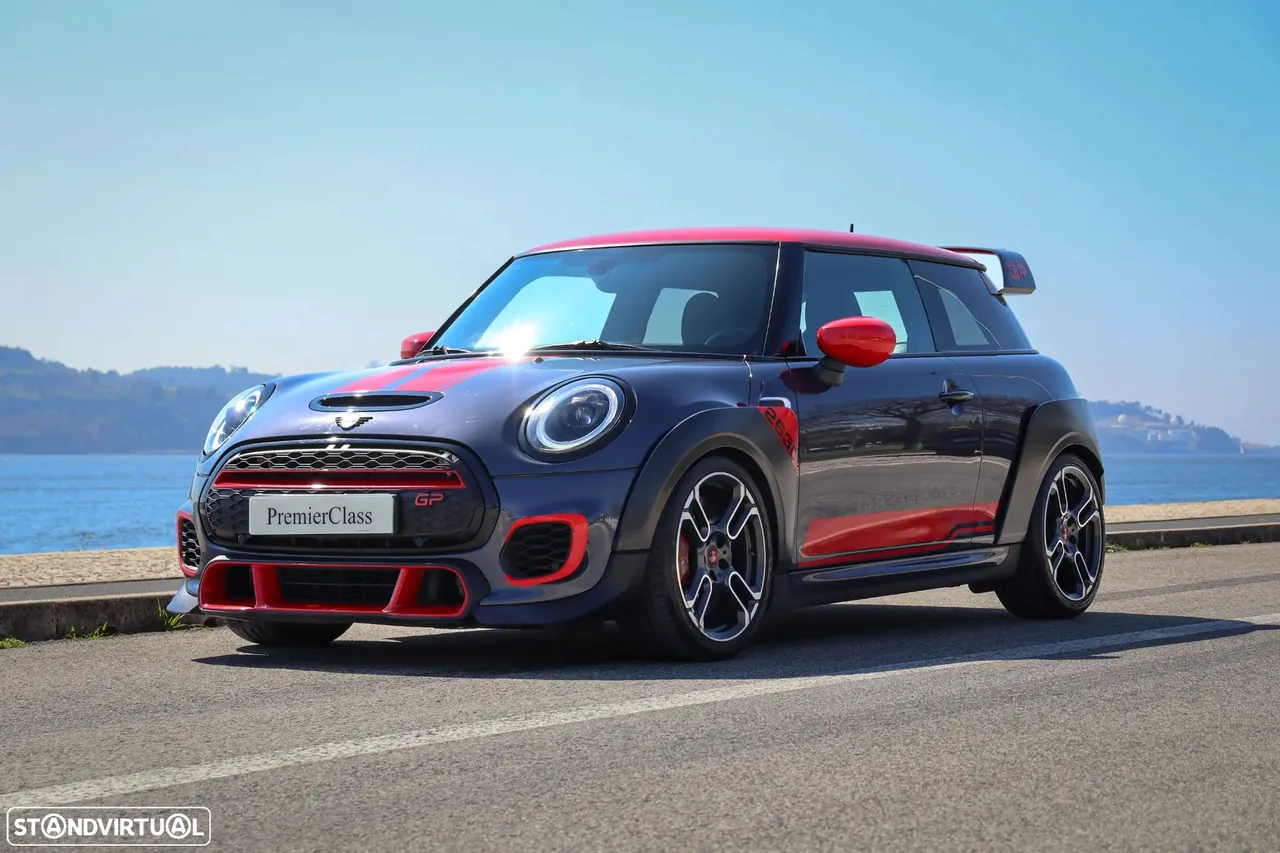 MINI 3 Portas John Cooper Works GP Aut.
