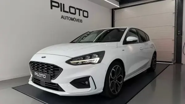 Ford Focus 2020 1.0 EcoBoost S&S ST-LINE STYLE
