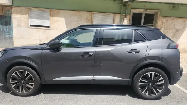 Peugeot 2008 2022 1.5 HDI GT PACK EAT8