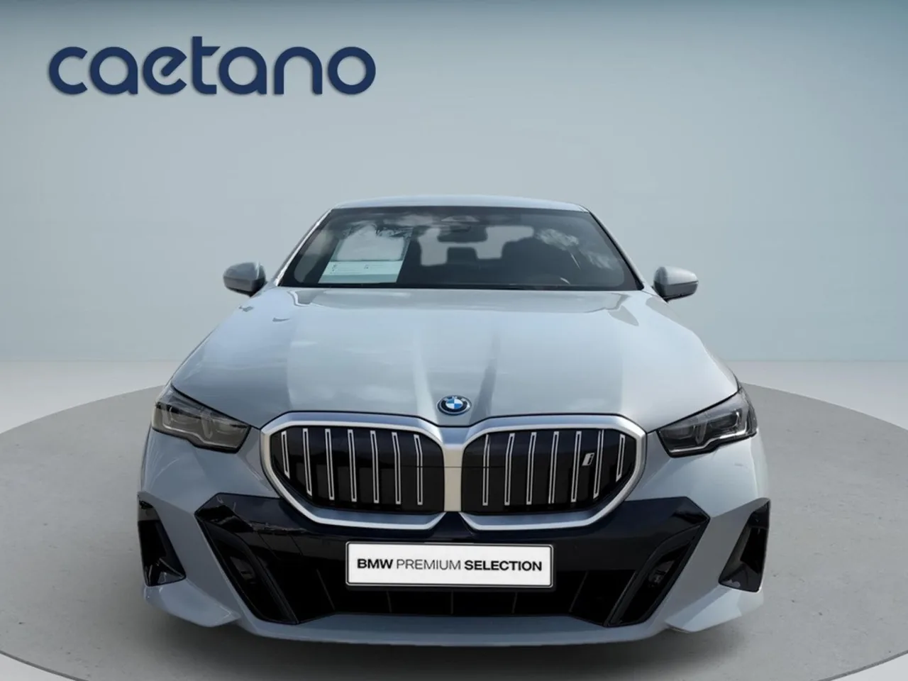 BMW i5