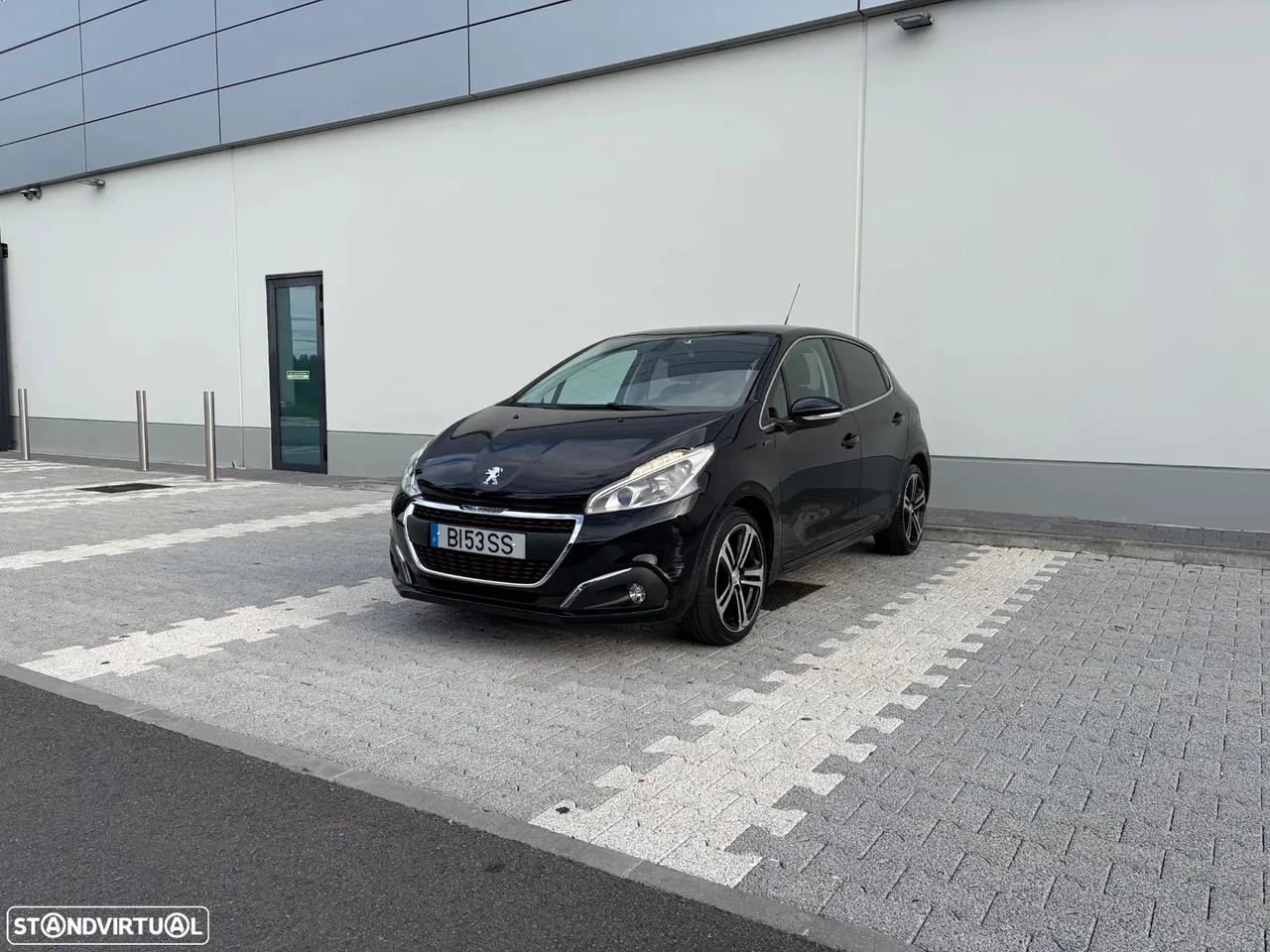 Peugeot 208 1.2 PureTech GT Line EAT6