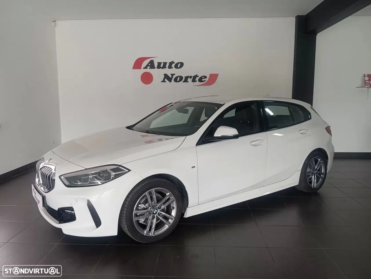 BMW 118